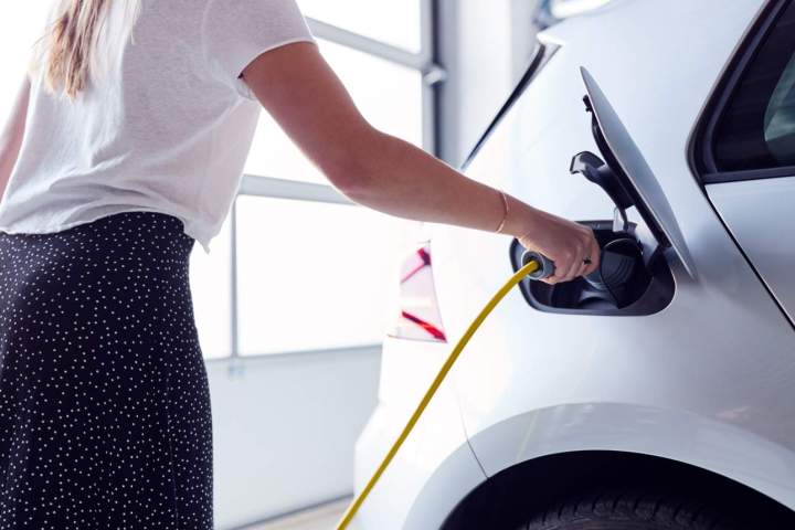 Intégration d’un point de charge pour véhicule électrique Clermont-Ferrand